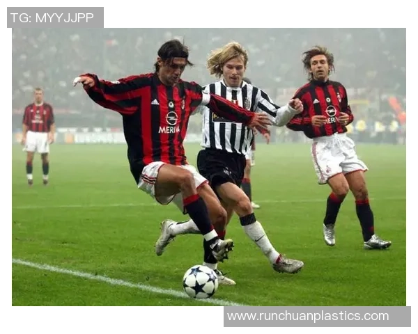 足球场上的爱神传说与激情碰撞的瞬间