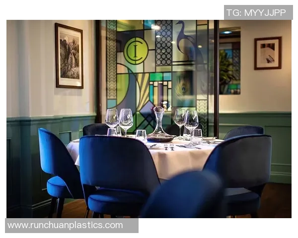 足球餐厅布置创意设计方案打造热情氛围与美味体验的完美结合